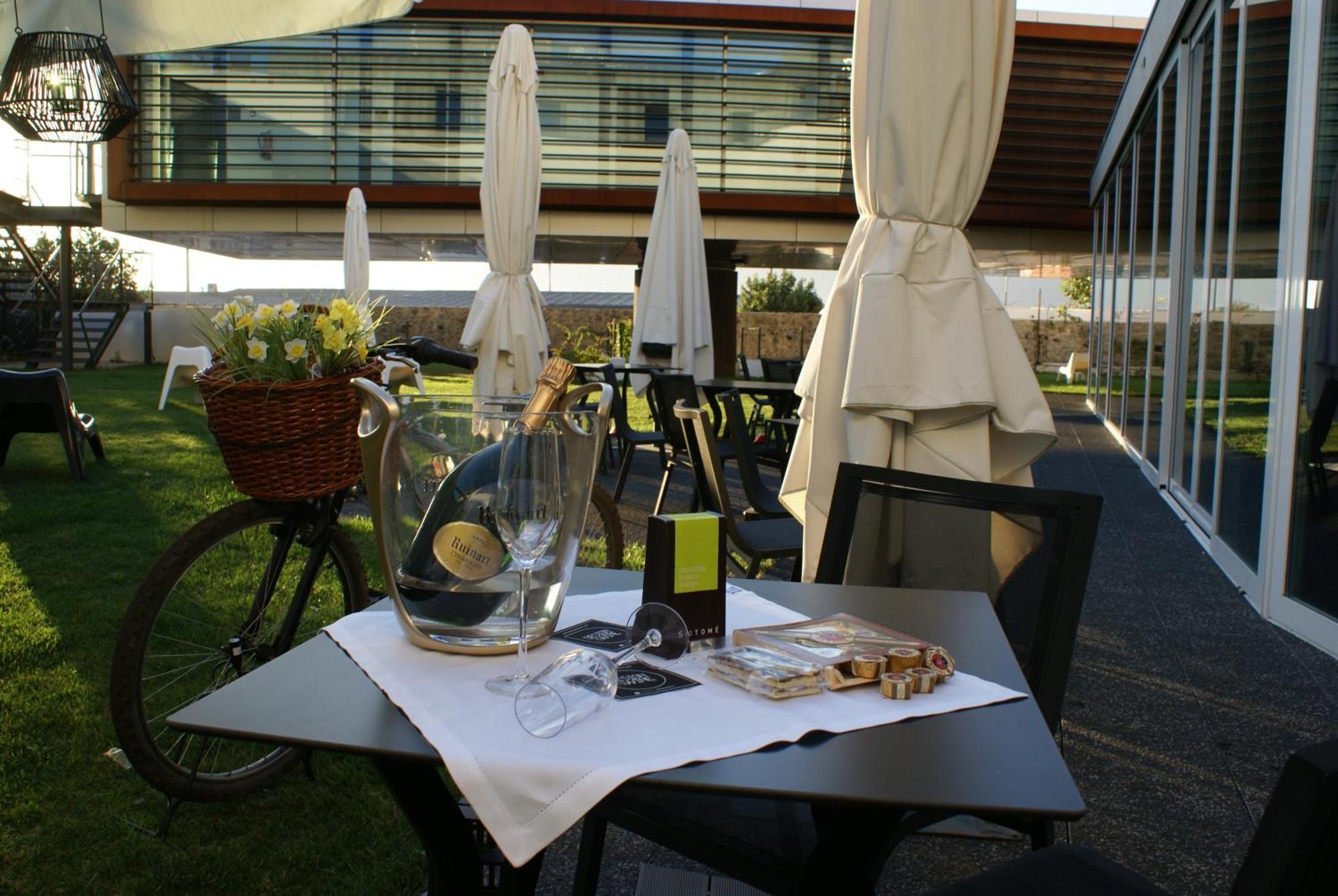 Design & Wine Hotel كامينيا المظهر الخارجي الصورة
